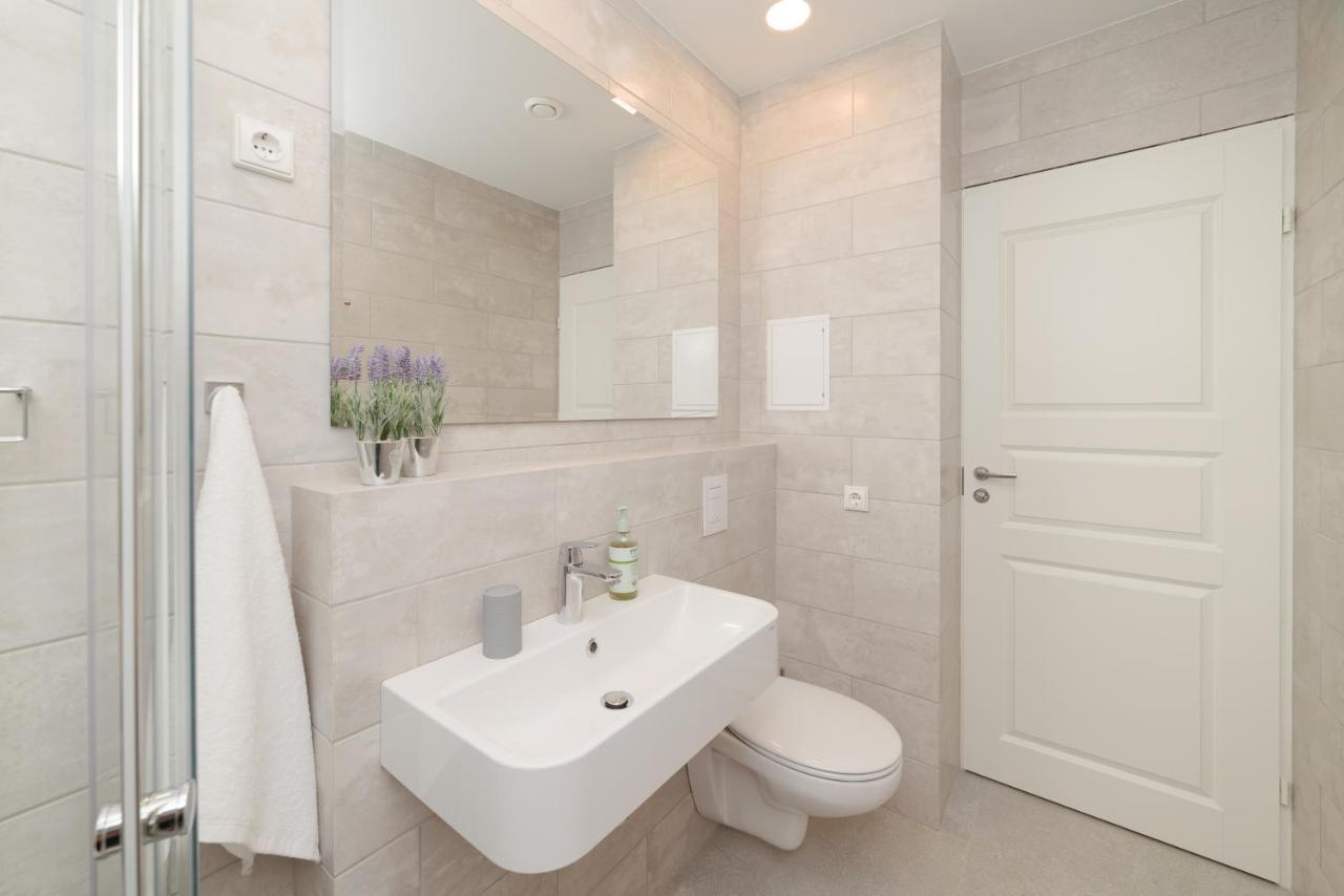 Prie Azuolo Apartment Juodkrante Ngoại thất bức ảnh